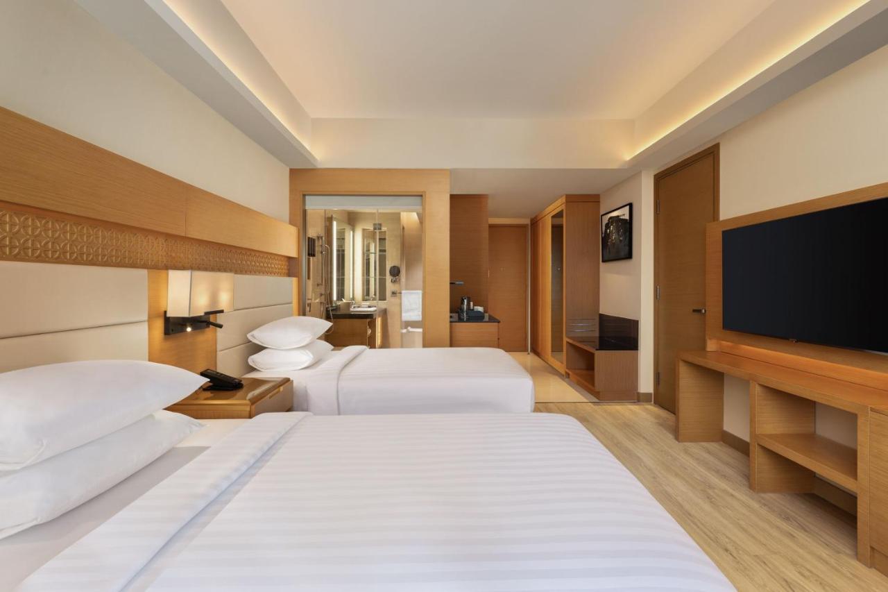 Courtyard By Marriott Shillong Hotel Kültér fotó