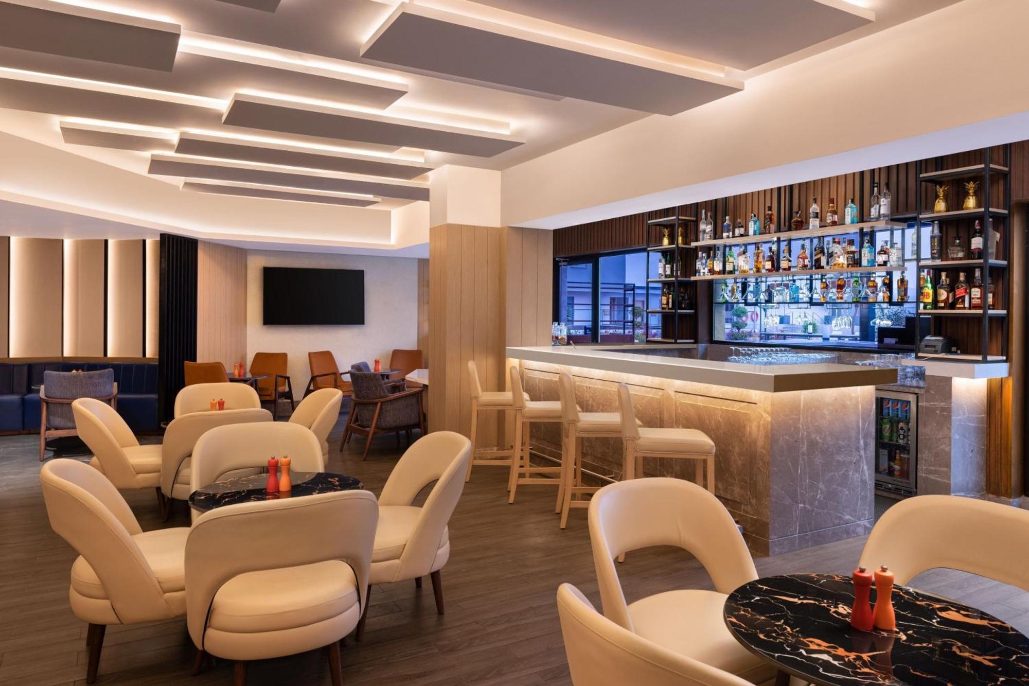 Courtyard By Marriott Shillong Hotel Kültér fotó